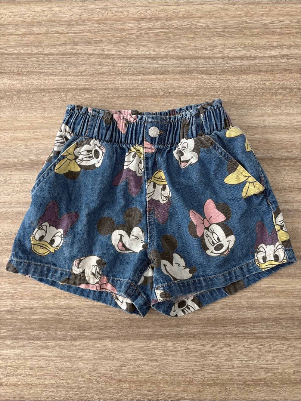 H&M x Disney Pull On Shorts Girls Size 10